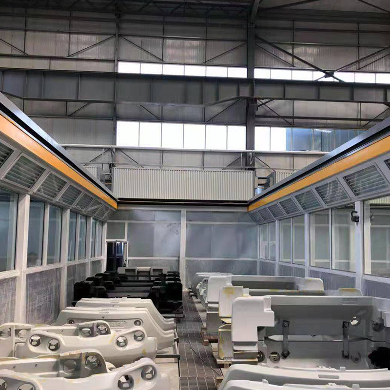 Booth Sprae an Chustaim agus Booth Sanding
